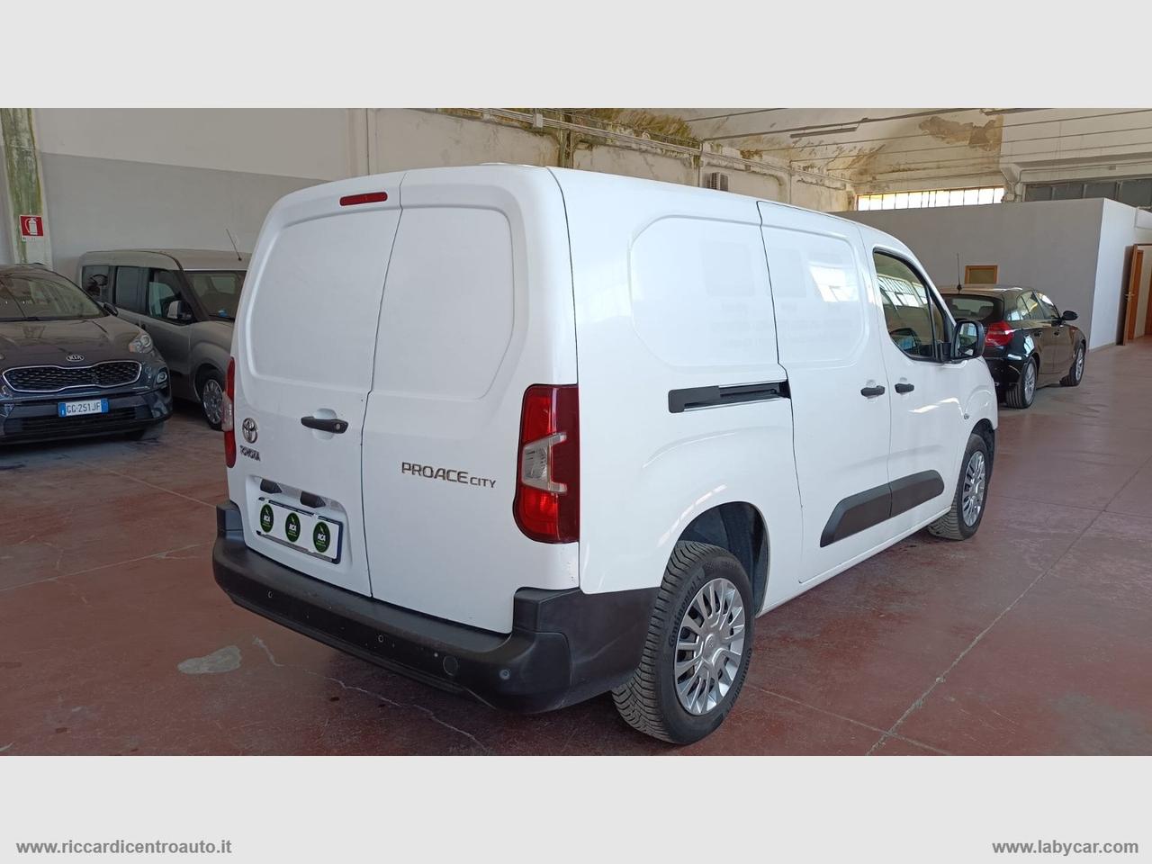 Proace City 1.5D 130CV S&S PL 4p.Comfort