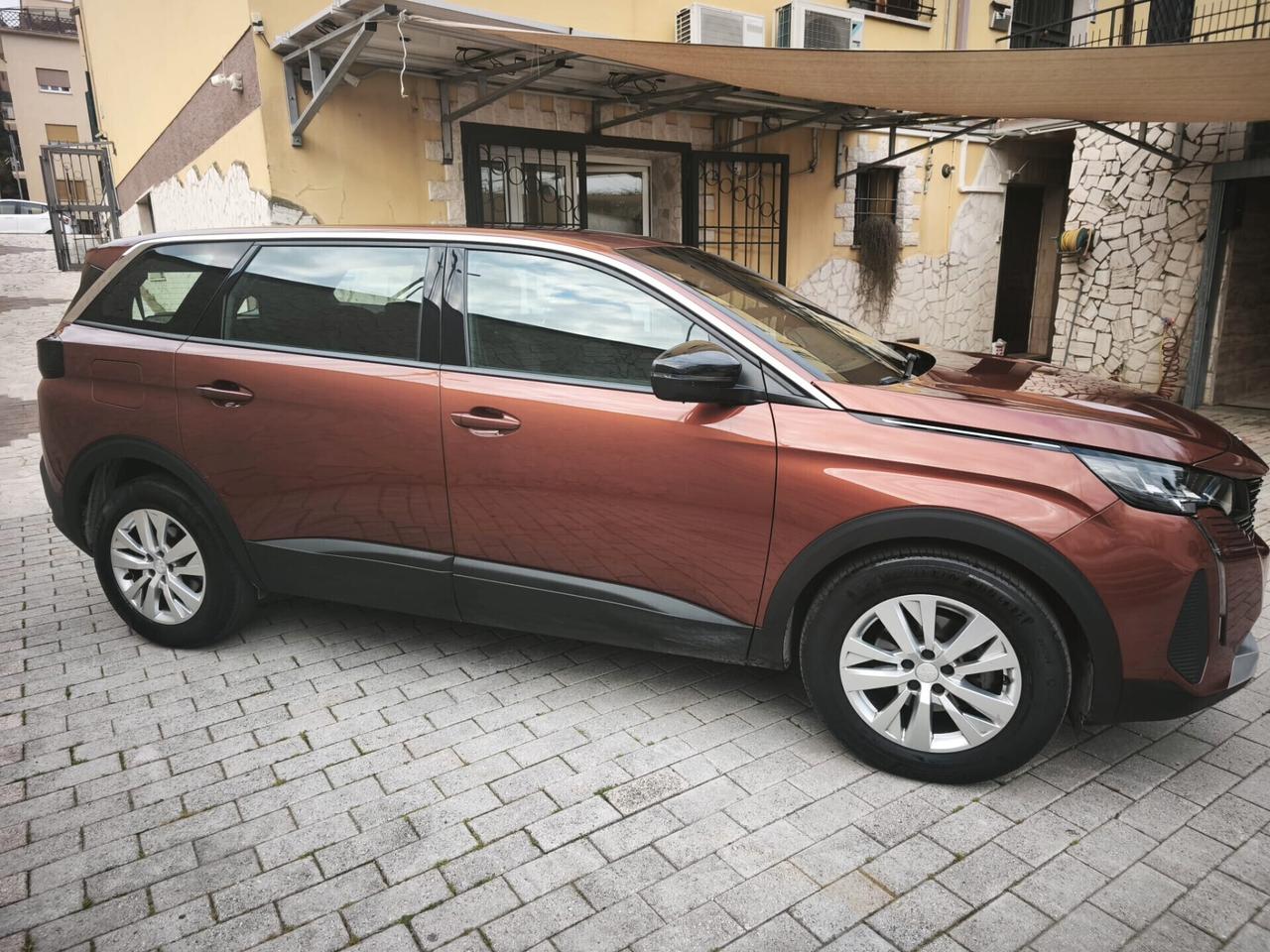 Peugeot 5008 BlueHDi 130 S&S EAT8 Active Pack