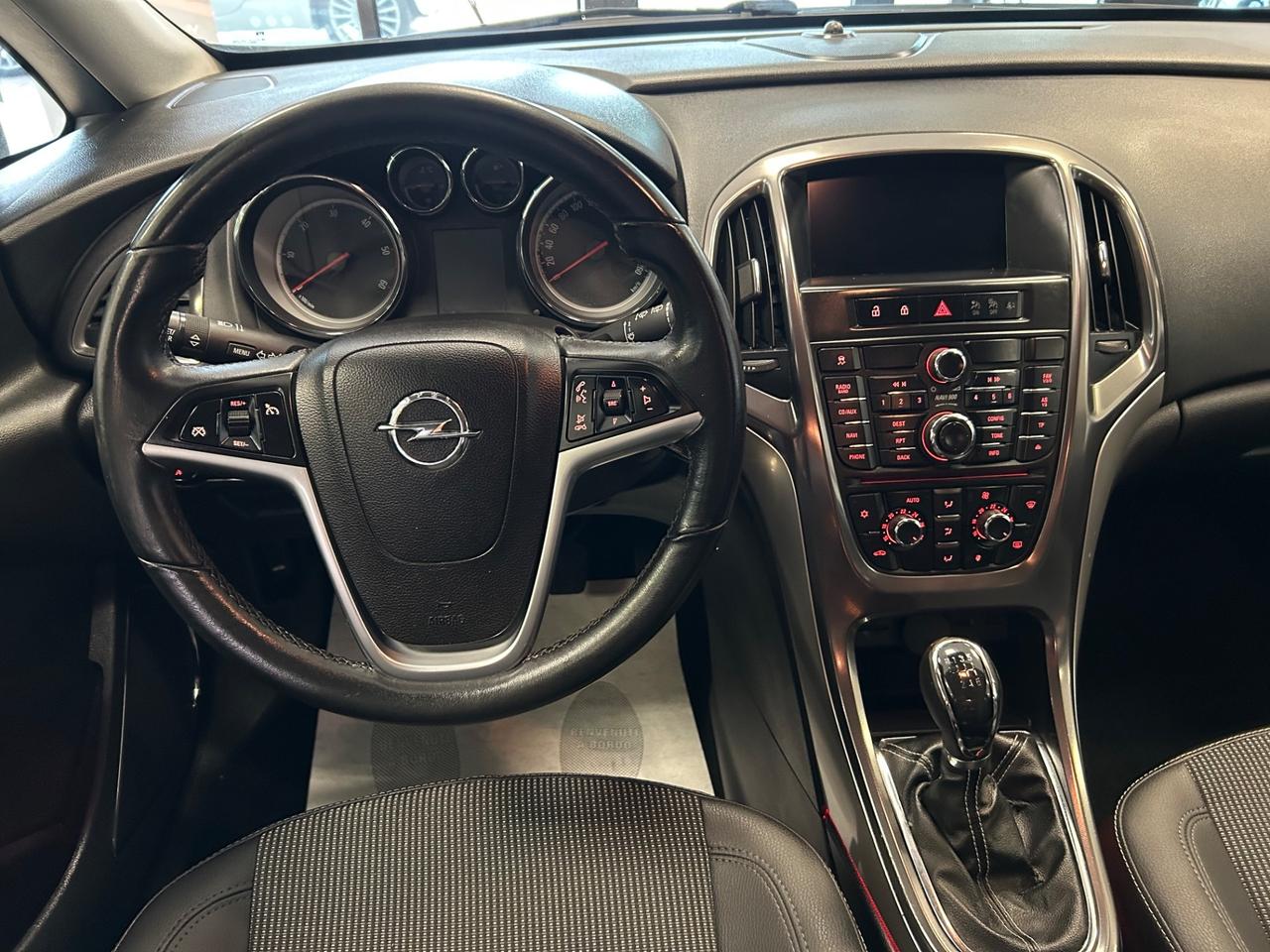 Opel Astra - 2012 1.7 CDTI 125CV