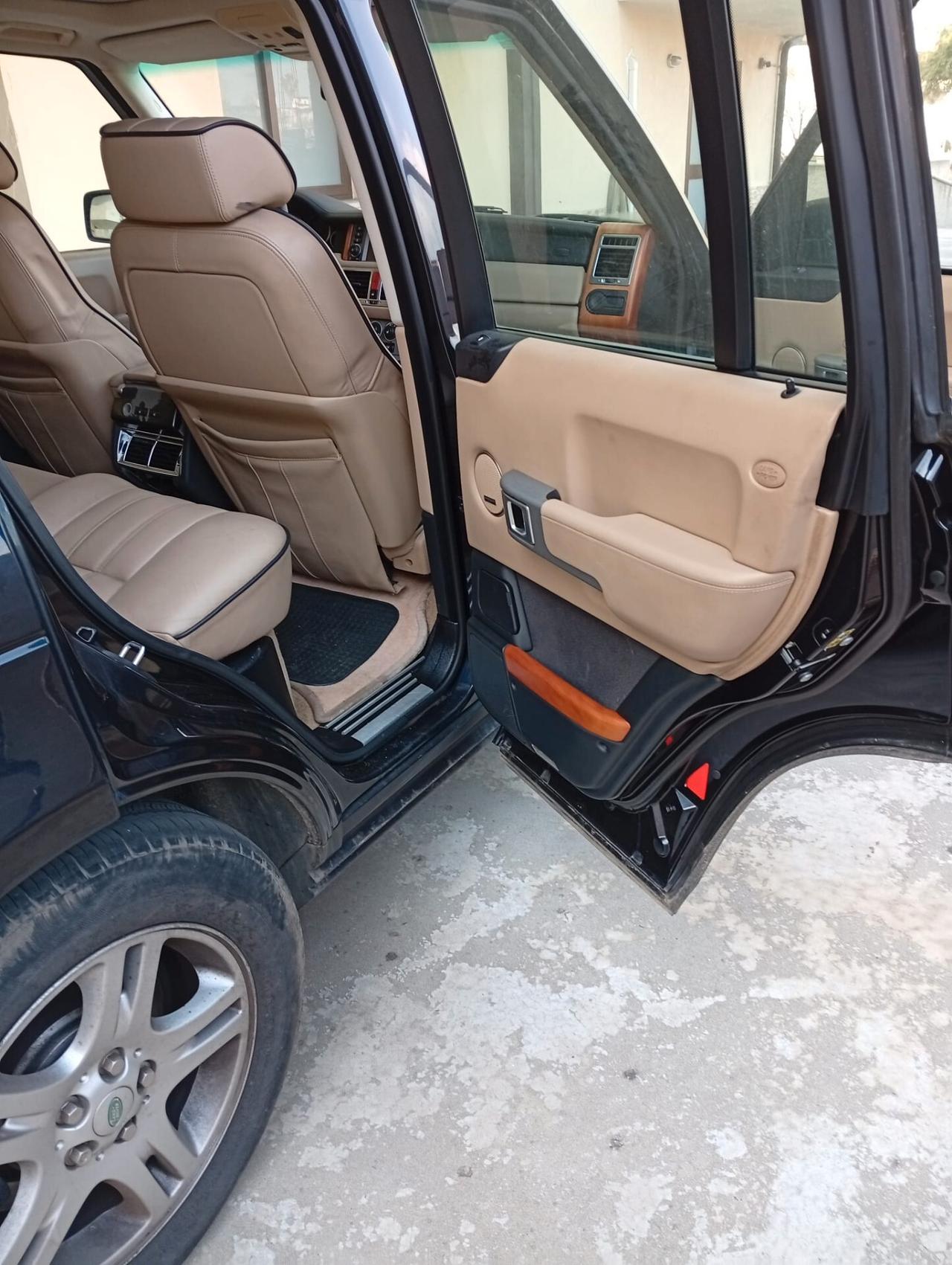 Land Rover Range 3.0 Td6 SE