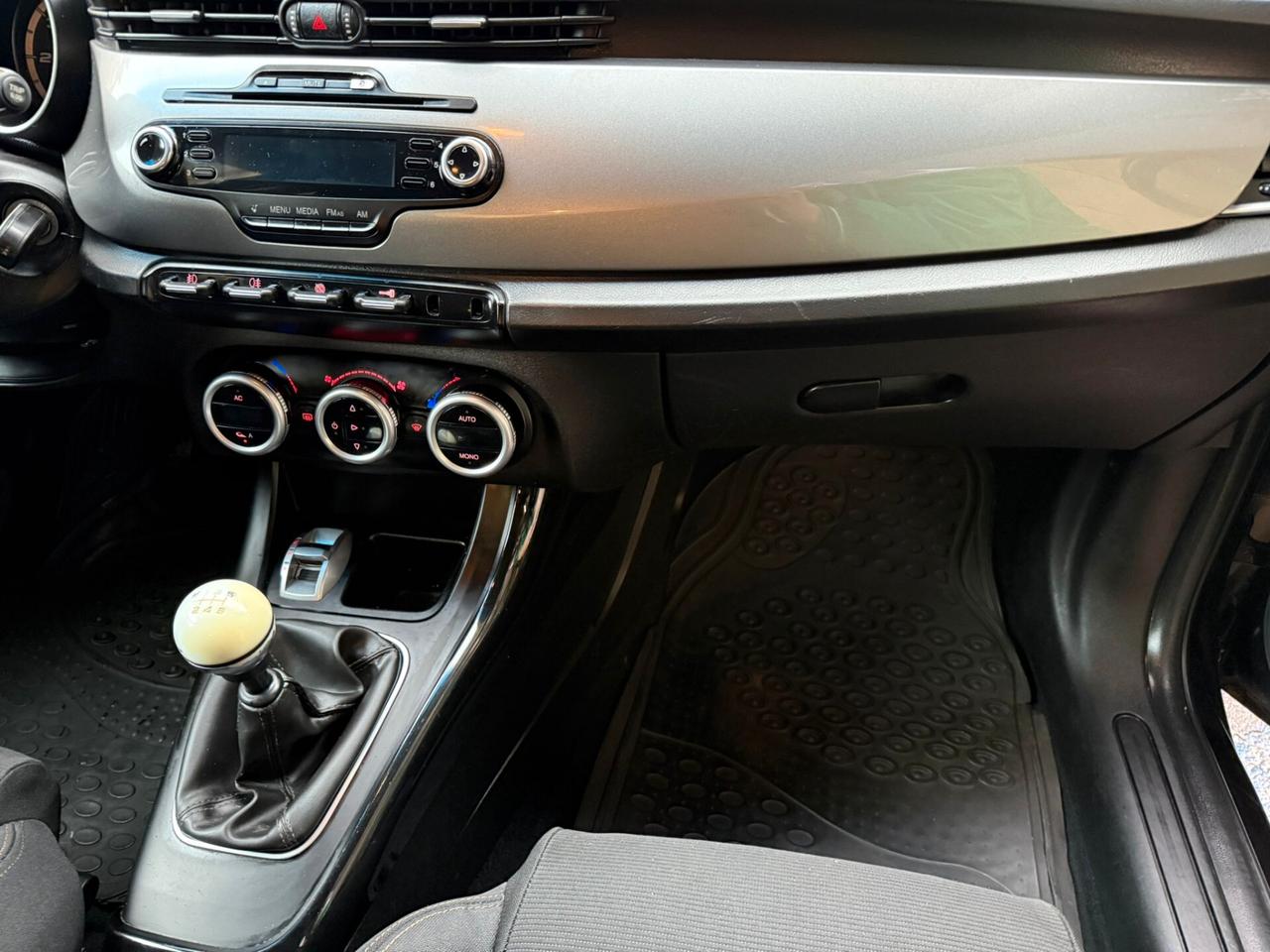 Alfa Romeo Giulietta 1.6 JTDm 105 CV