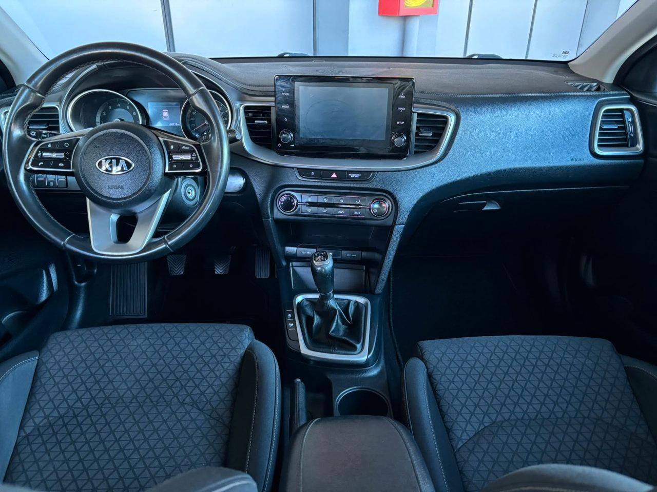 Kia Xceed 1.0 t-gdi Urban 120cv