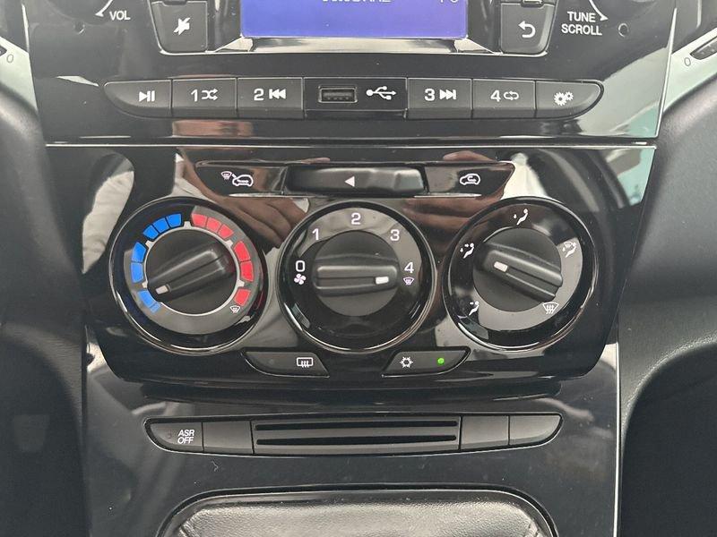 Lancia Ypsilon 1.0 FireFly 70cv Hybrid Oro