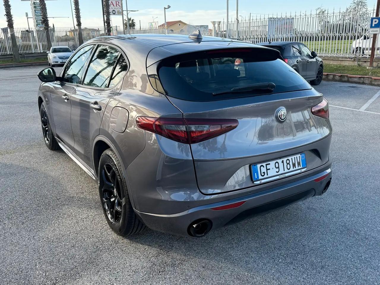 Alfa Romeo Stelvio 2.2 Turbodiesel 190 CV AT8 Q4 Business
