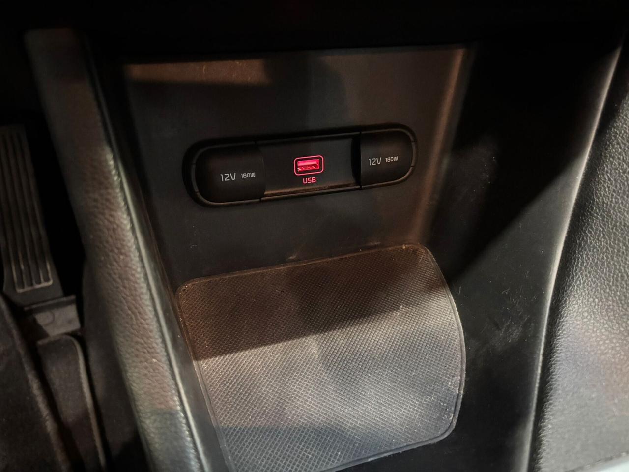 Kia Sportage 1.6 CRDI 136 CV 2WD Mild Hybrid Black Edition