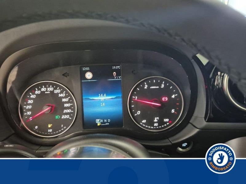 Mercedes-Benz Classe T 180 d AT