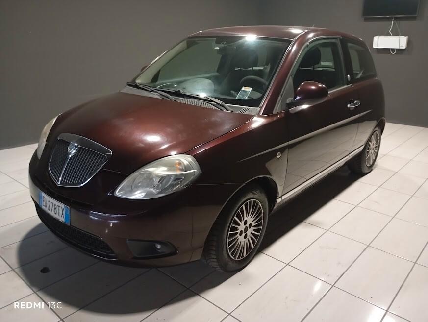 Lancia Ypsilon del 2010 GPL fino al 2030