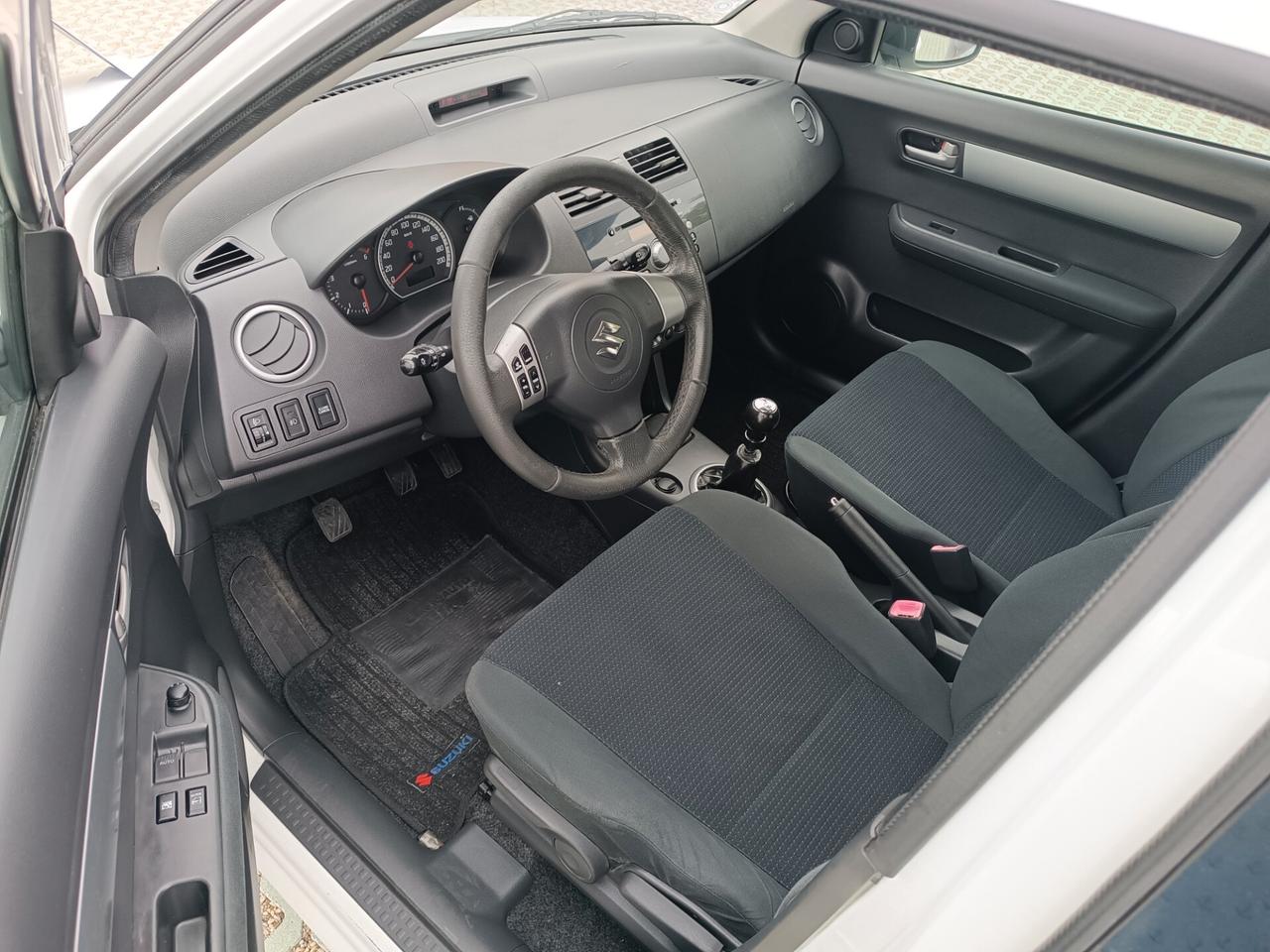 Suzuki Swift 1.3 DDiS 75CV DPF 5p. GL