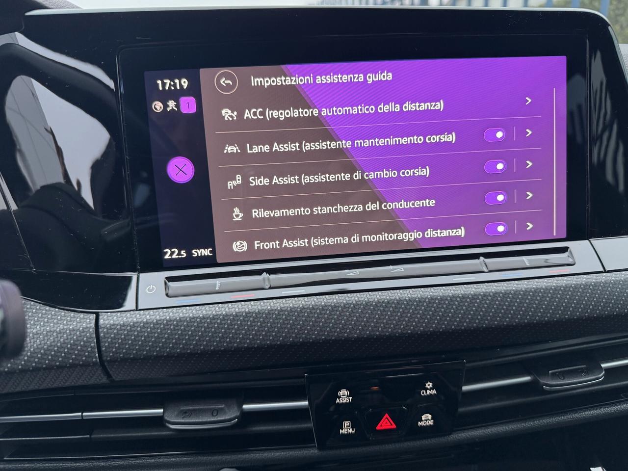 Volkswagen Golf 1.5TSi evo R-Line / NO VINCOLI / Fari Performance