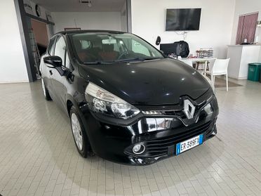 Renault Clio 1.2 75CV 5 porte METANO