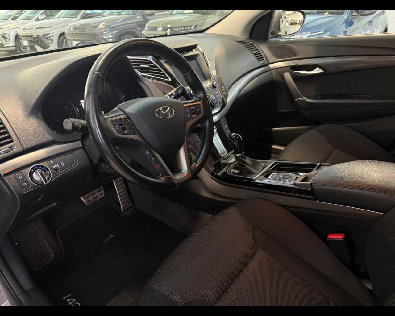 HYUNDAI i40 I 2019 Wagon - i40 Wagon 1.6 crdi Business Deluxe Pack 1