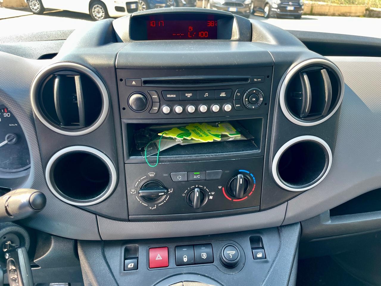 Peugeot Partner HDi KM 64000 COIBENDATO ALIMENTI