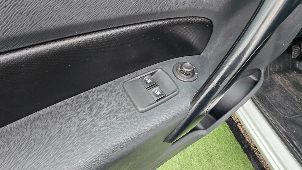 Renault Kangoo Blue dCi 95CV Express Maxi Combi Ice Plus