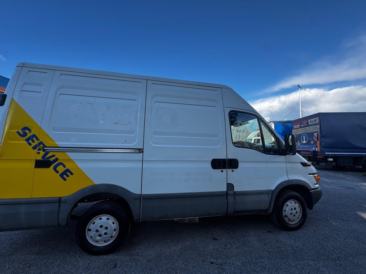 Iveco Daily 35S13 2.8 TDI PC Cabinato