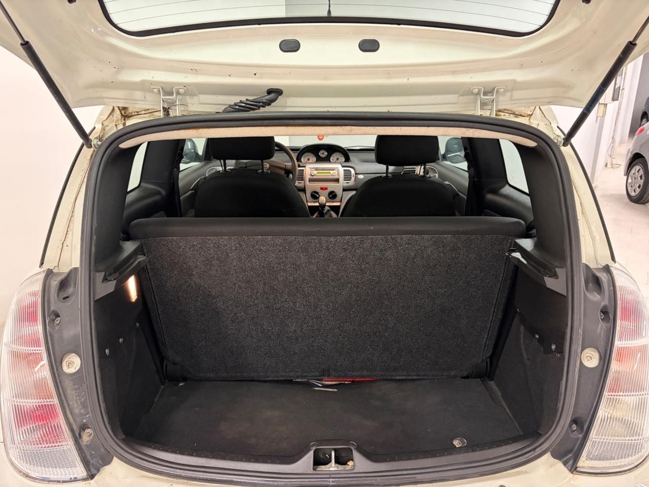 Lancia Ypsilon 1.2 69 CV New Oro Perfetta !