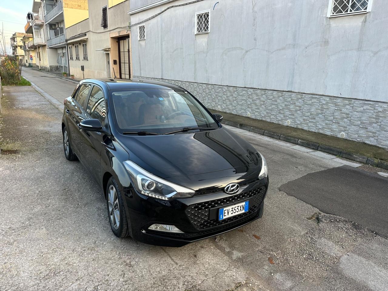 Hyundai i20 1.2 84 CV 5 porte Classic 2015