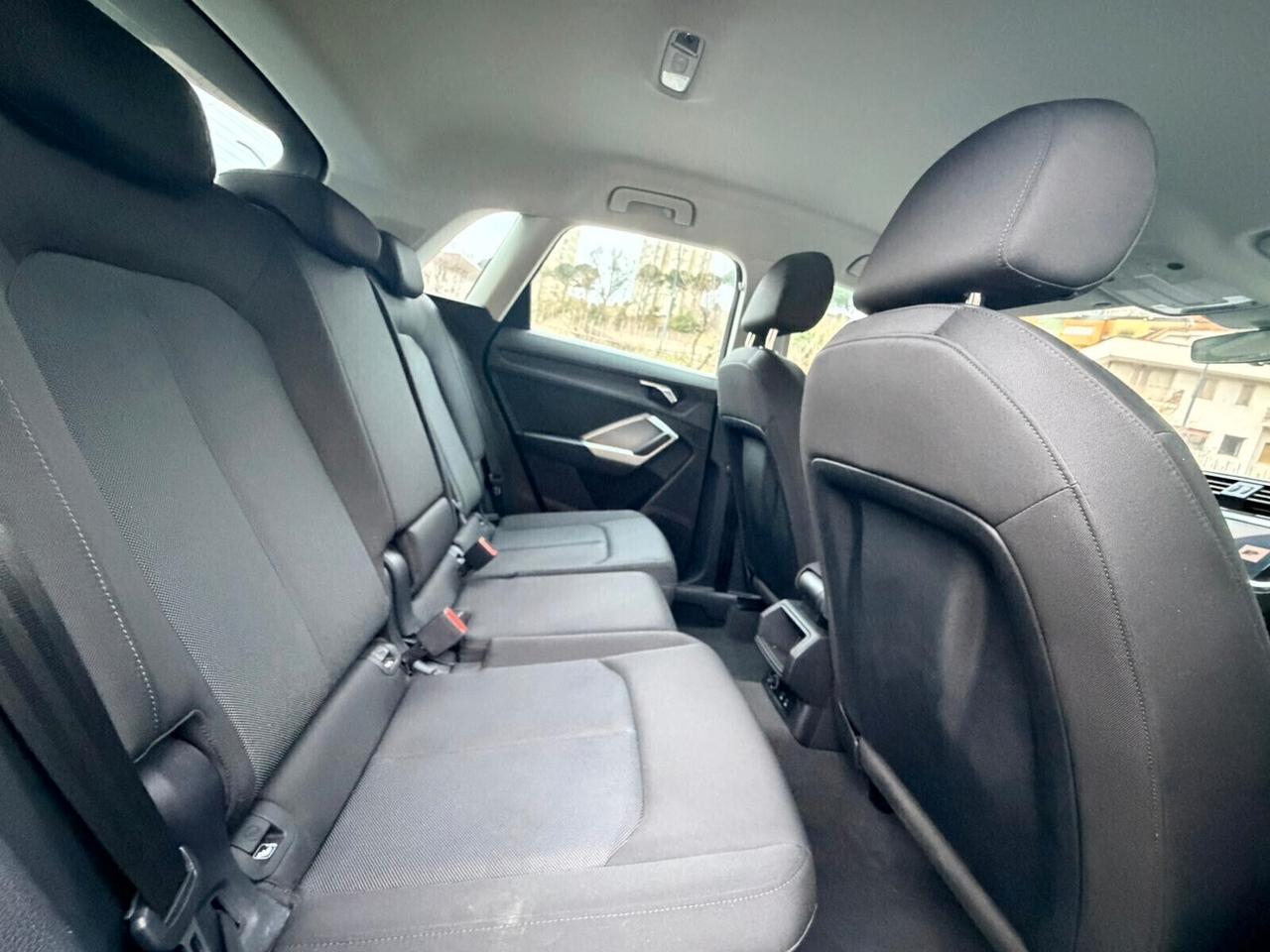 Audi Q3 35 TDI S tronic 2022