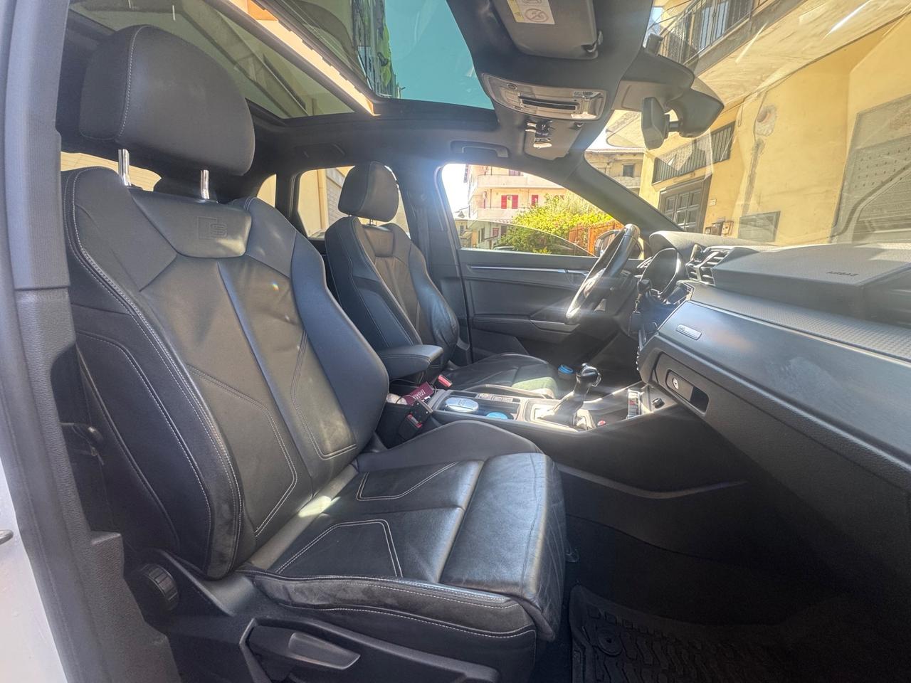 Audi Q3 35 TDI S tronic line edition tetto apribile