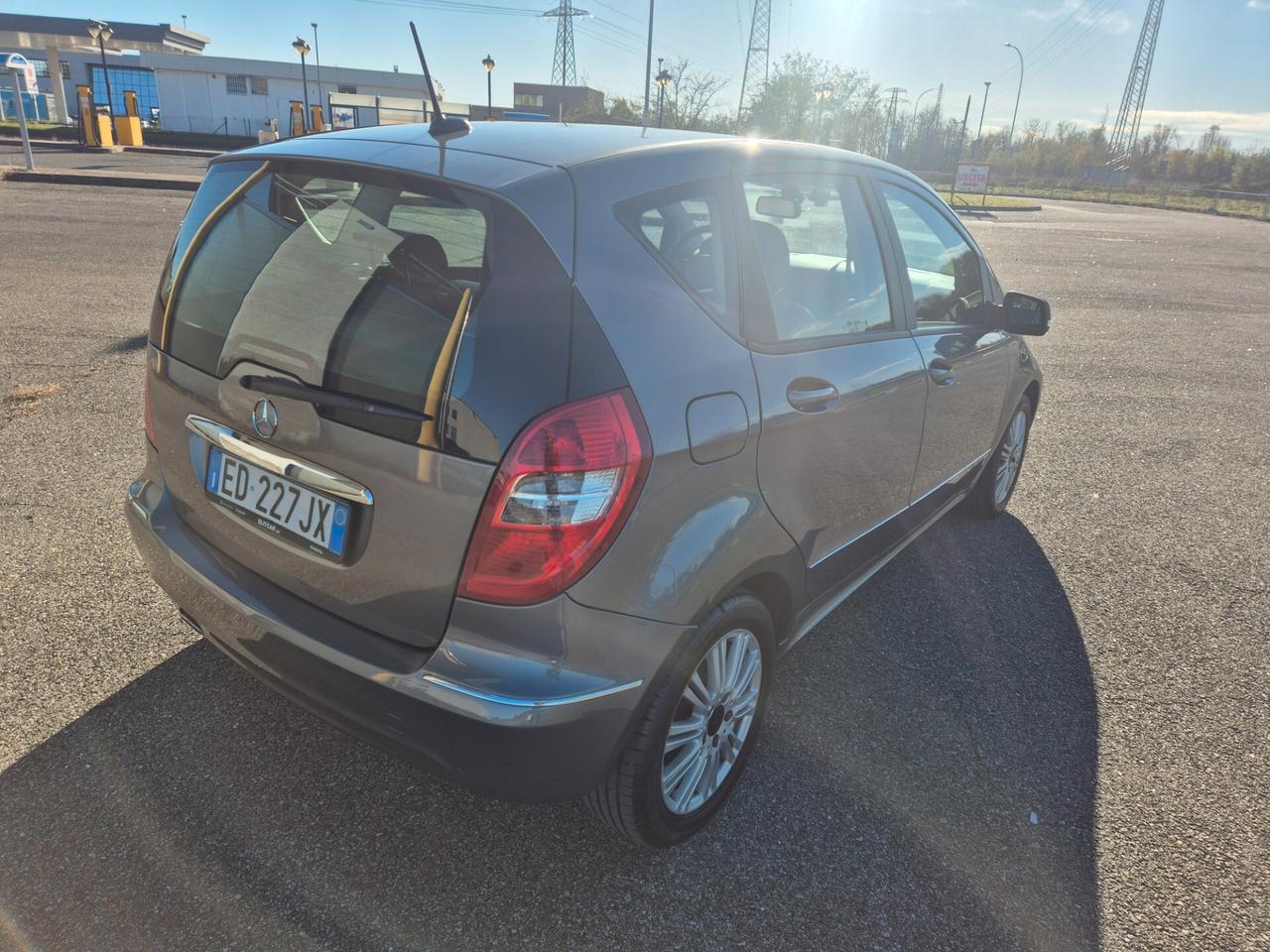 Mercedes-benz A 160 Benzina BlueEFFICIENCY EURO 5