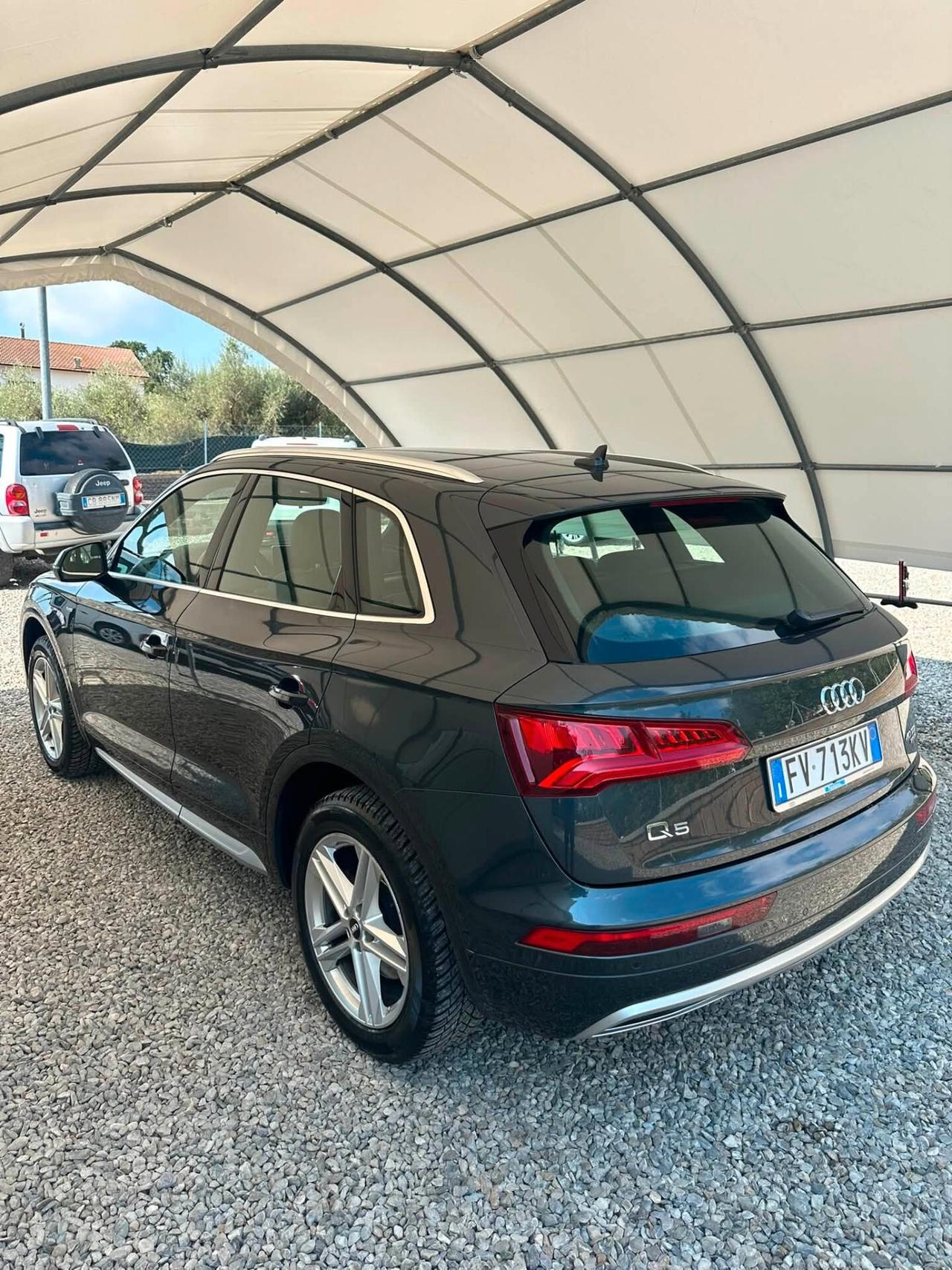 Audi Q5 2.0 TDI quattro S tronic line plus