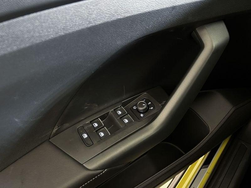 Volkswagen T-Cross T-Cross 1.0 TSI 115 CV R-Line