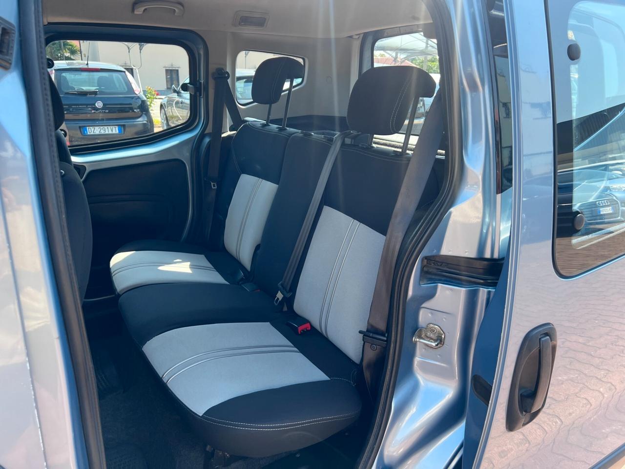 Fiat Qubo 1.3 MJT 75 CV Trekking