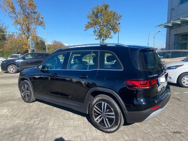 MERCEDES-BENZ GLB 200 d Automatic Business Extra