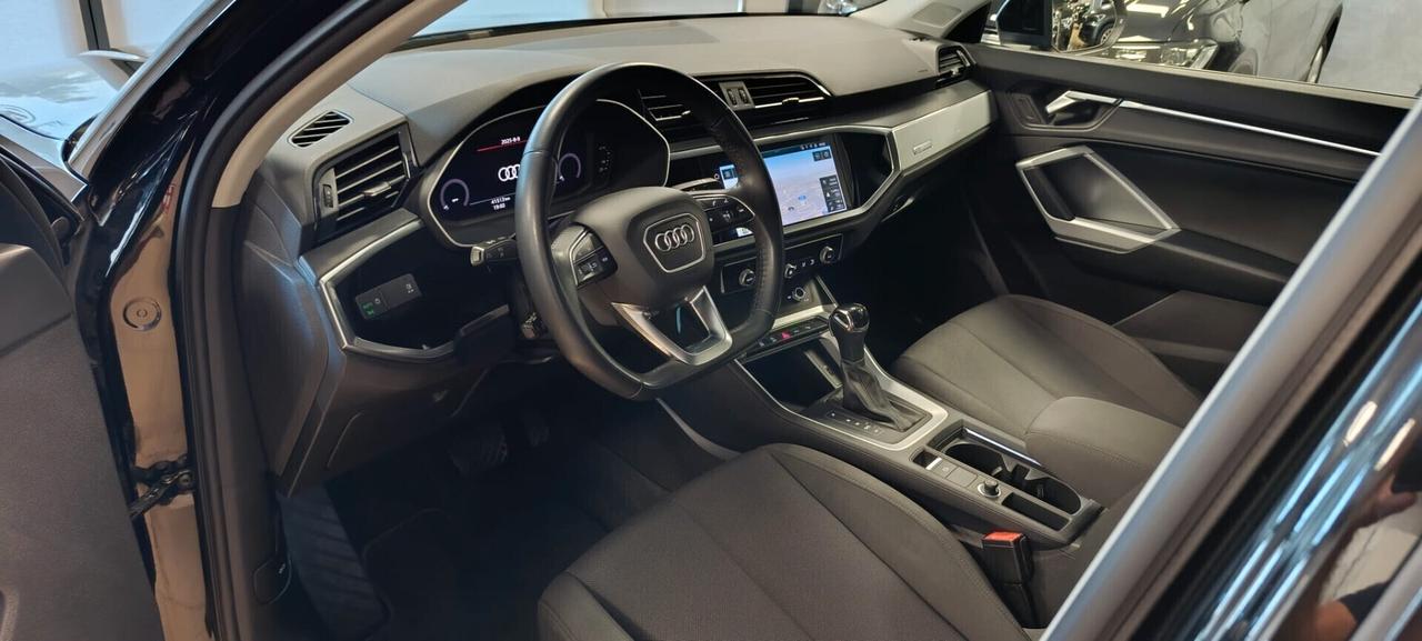 Audi Q3 35 TDI S tronic line edition