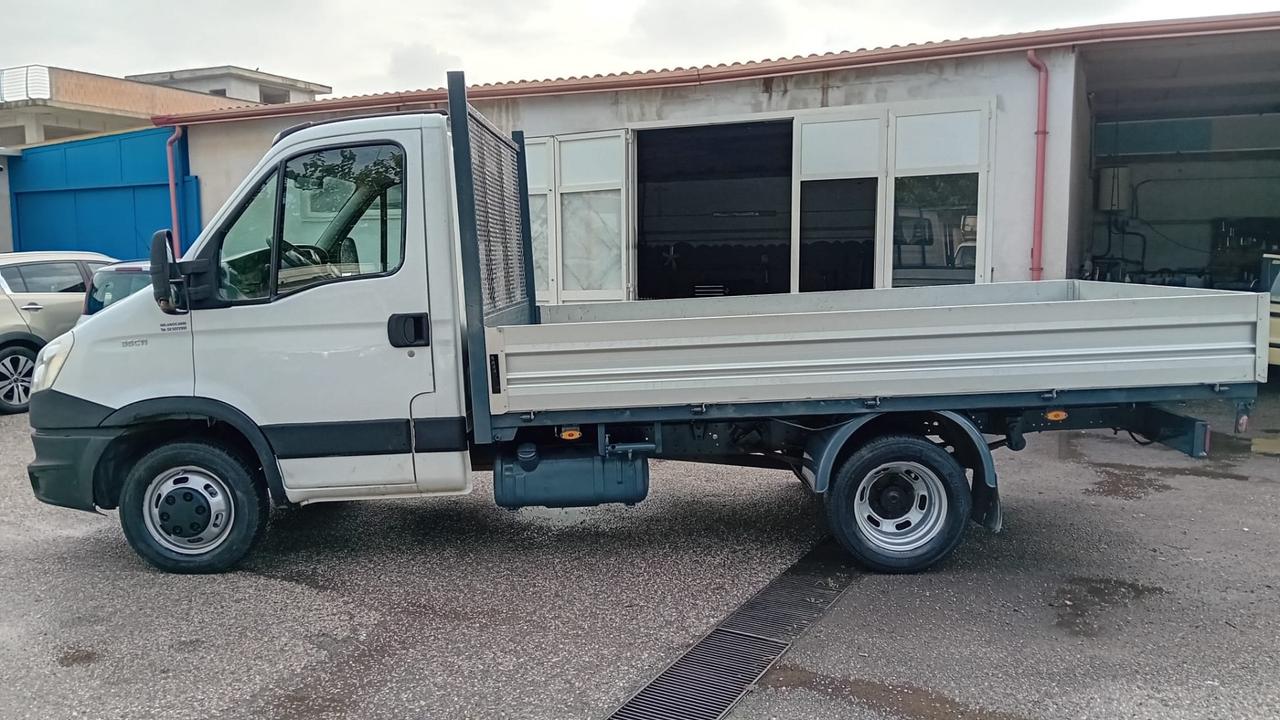 Iveco Daily 35c11-2.3 mjt-cassone fisso -2015