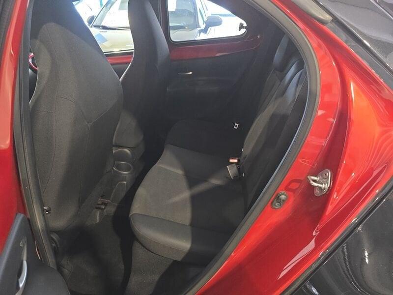 Toyota Aygo X 1.0 VVT-i 72 CV 5 porte Lounge Air S-CVT