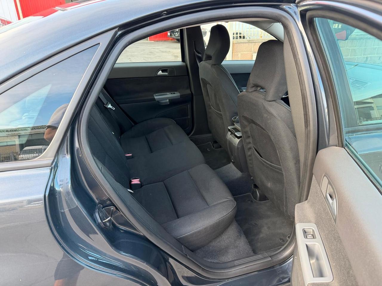 Volvo S40 D3 R-design