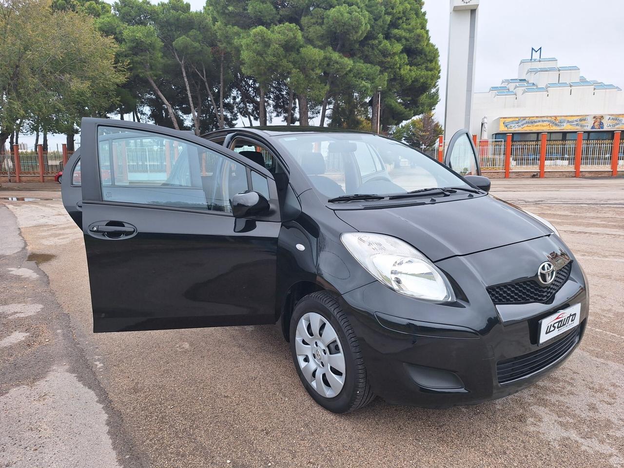Toyota Yaris 1.0 benzina 5 porte 2009 PERFETTA