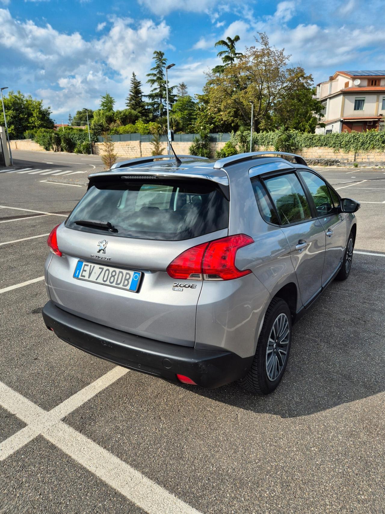 Peugeot 2008 1.6 e-HDi 92 CV Stop&Start Allure