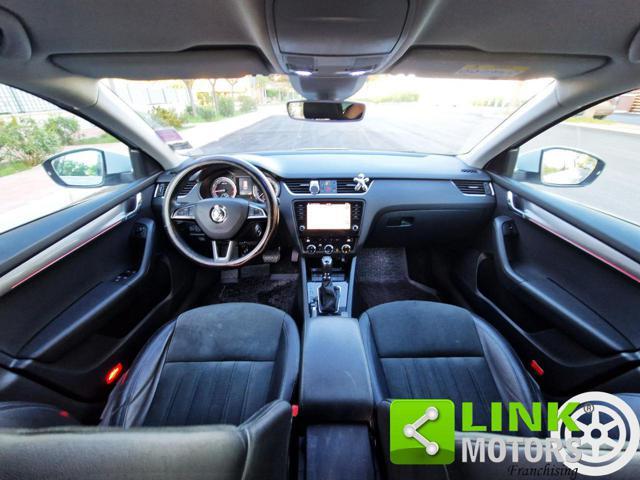 SKODA Octavia 1.5 DSG Wagon Style G-Tec UNICO PROP.
