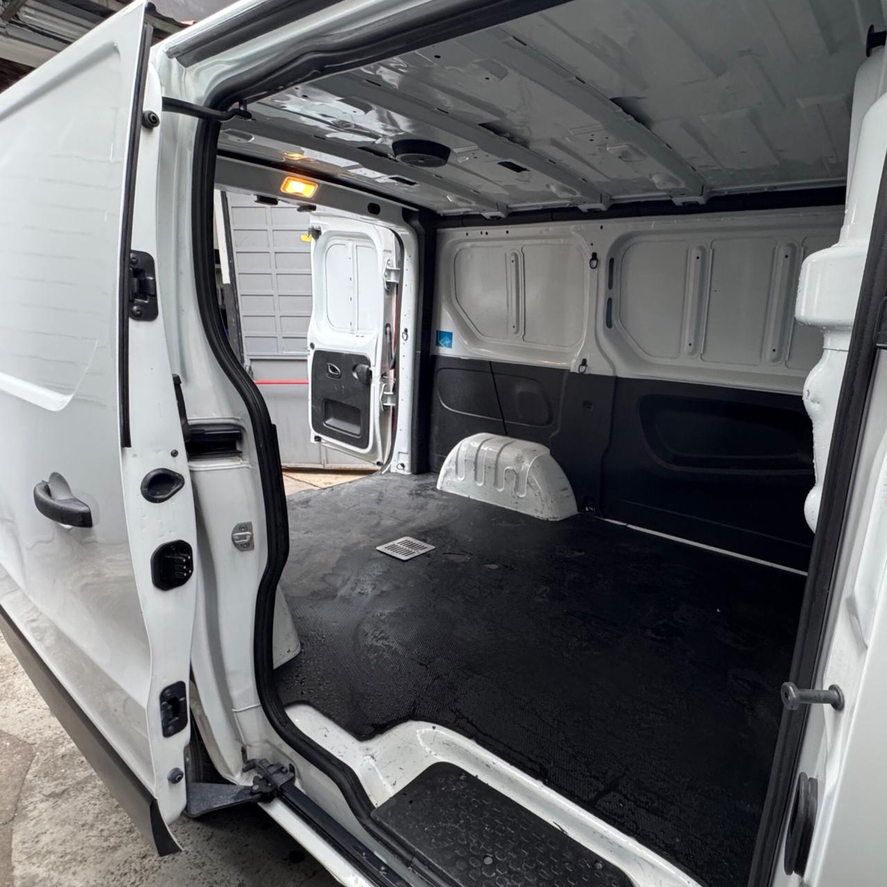 FIAT TALENTO 2.0 ECOJET 120CV S&S – FURGONE 3 POSTI