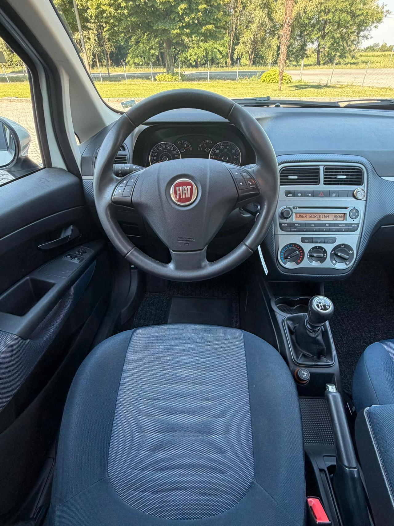Fiat Grande Punto 1.4 5 porte benzina neopatentati