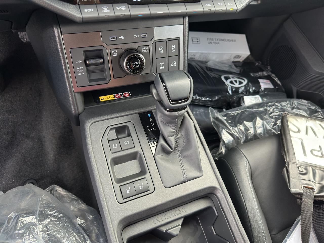 Toyota Hilux 2.8 d-4d 48V double cab Invincible