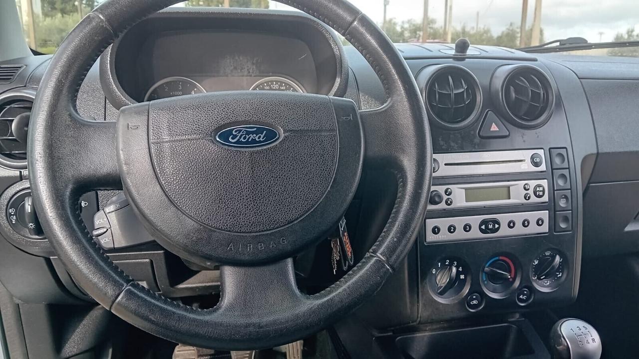 Ford Fusion 1.4 TDCi 5p. Leather