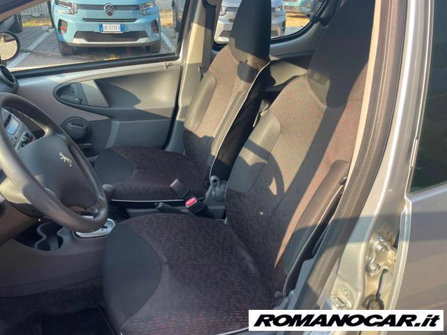 PEUGEOT 107 1.0 68CV 5p. Sweet Years 2Tronic