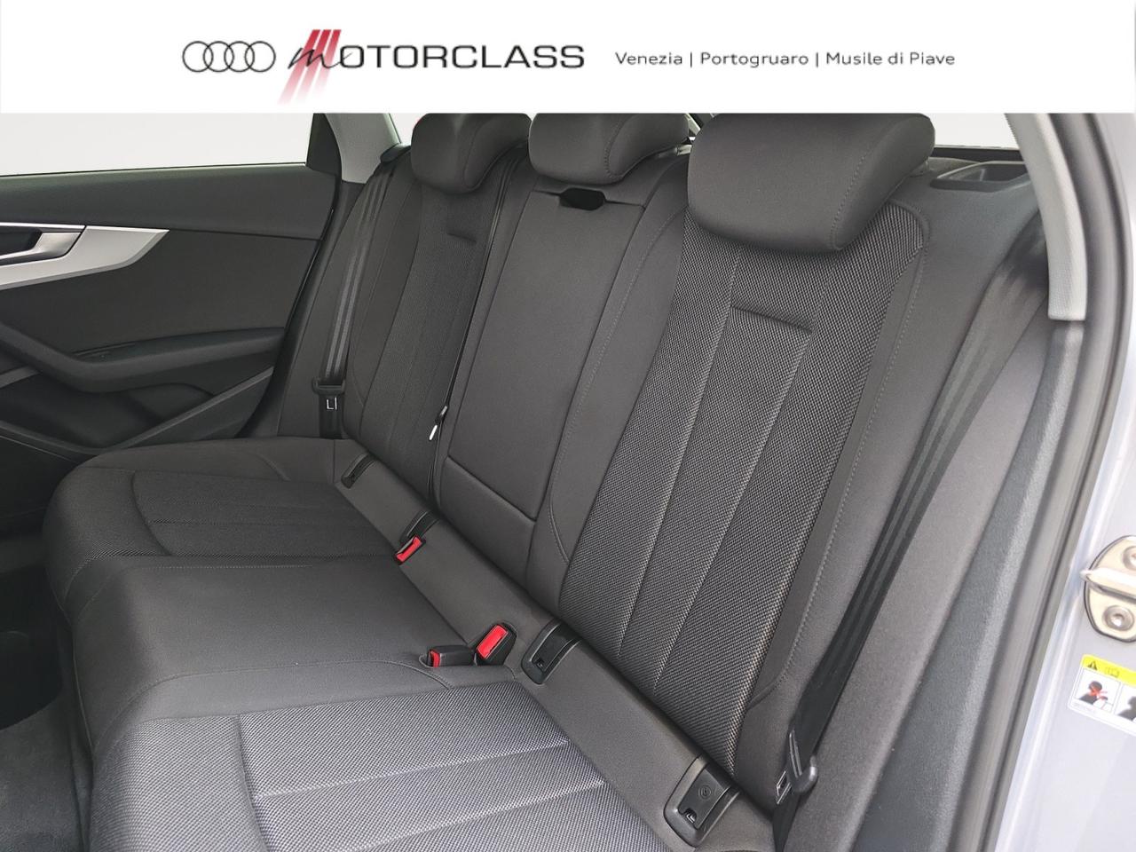 Audi A4 avant 30 2.0 tdi mhev 136cv business advanced s tronic