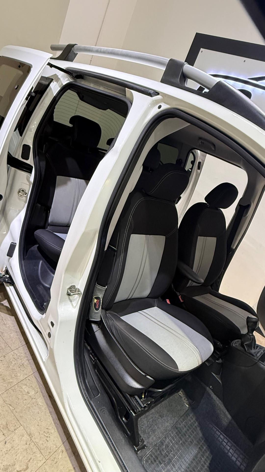 Fiat Qubo 1.3 MJT 75 CV Trekking