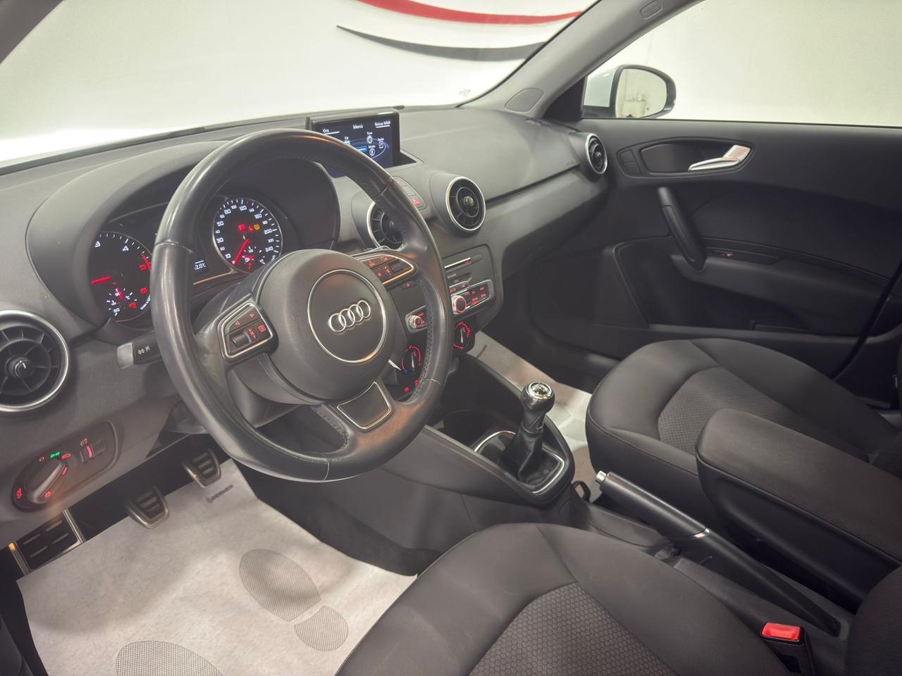 Audi A1 1.6 TDI 116 CV Metal plus Sportback