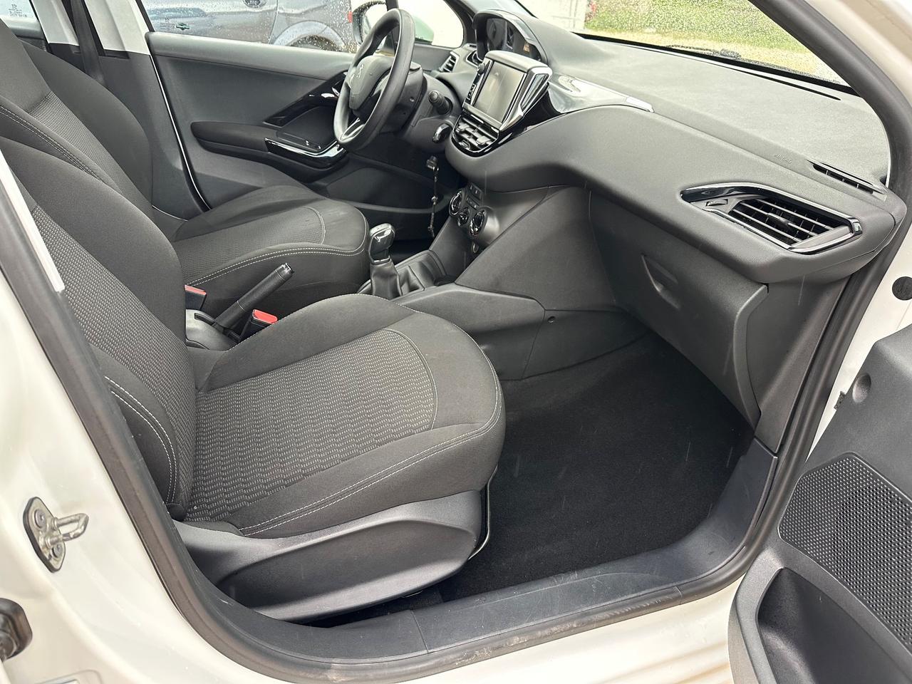 Peugeot 208 BlueHDi 75 5 porte Allure