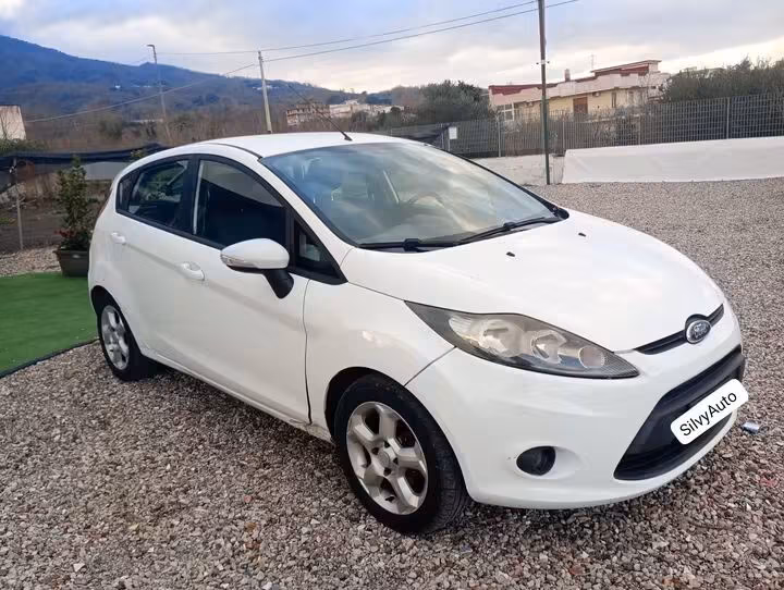 Ford Fiesta Fiesta+ 1.4 5 porte Bz.- GPL