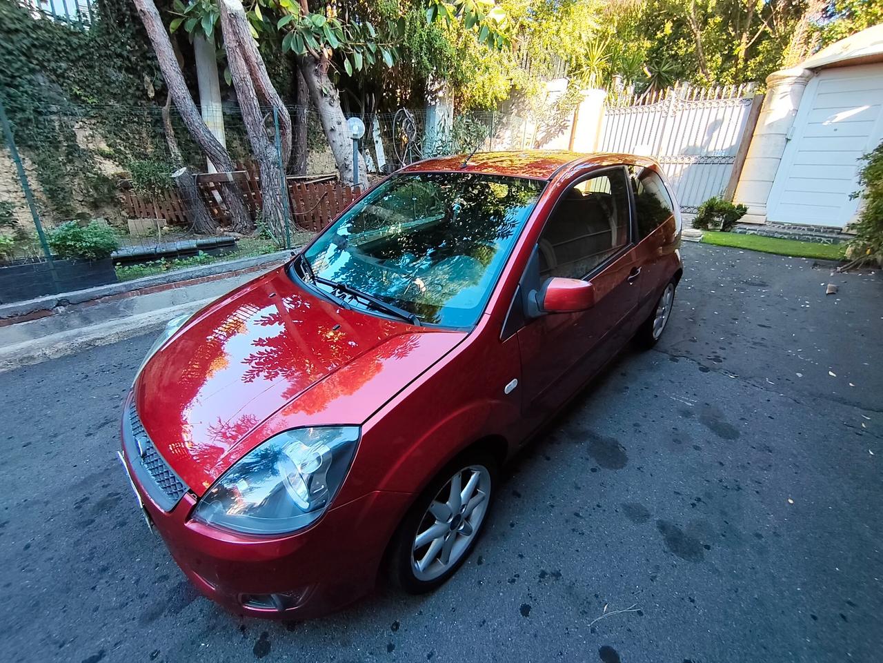 Ford Fiesta 1.2 3 porte 102.000 km