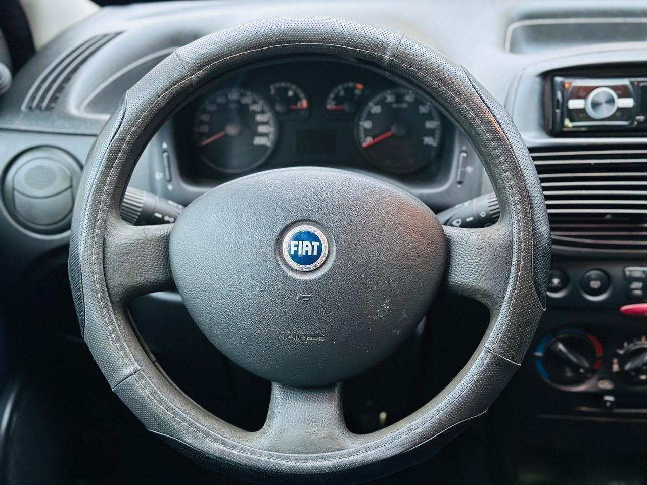 Fiat Punto 1.3 Multijet 5 porte neopatentati ok