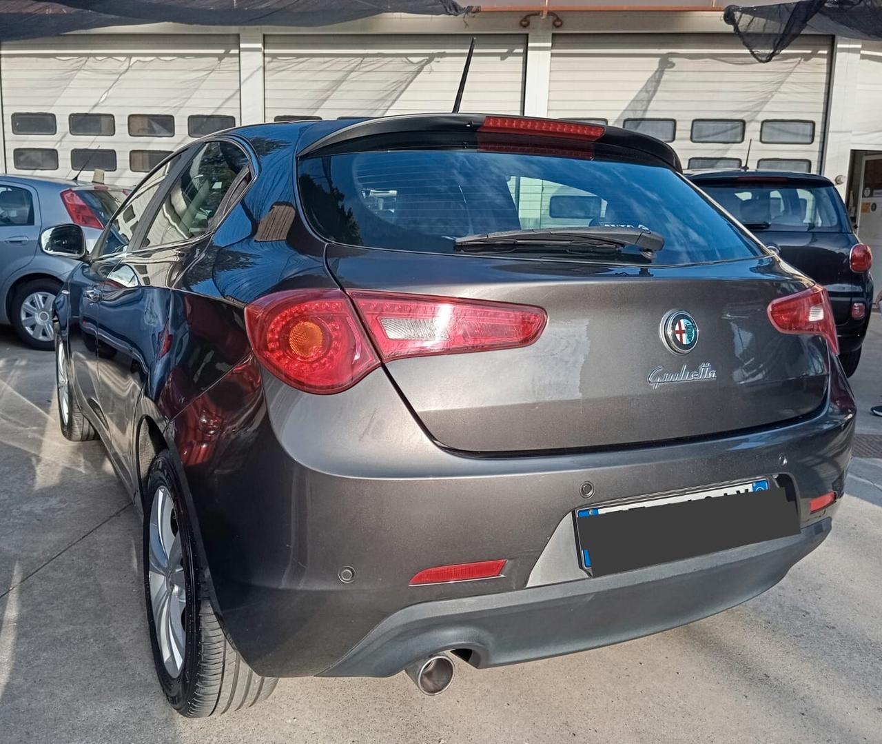 Alfa Romeo Giulietta 1.6 JTDm-2 105 CV Distinctive