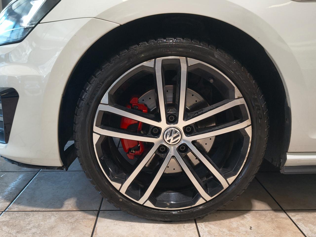 Volkswagen Golf GTD 2.0 TDI 3p. BlueMotion Technology