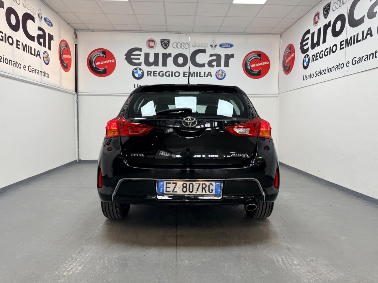 Toyota Auris 2.0 D-4D 124cv 05/2015 Neopatentati Euro 5B