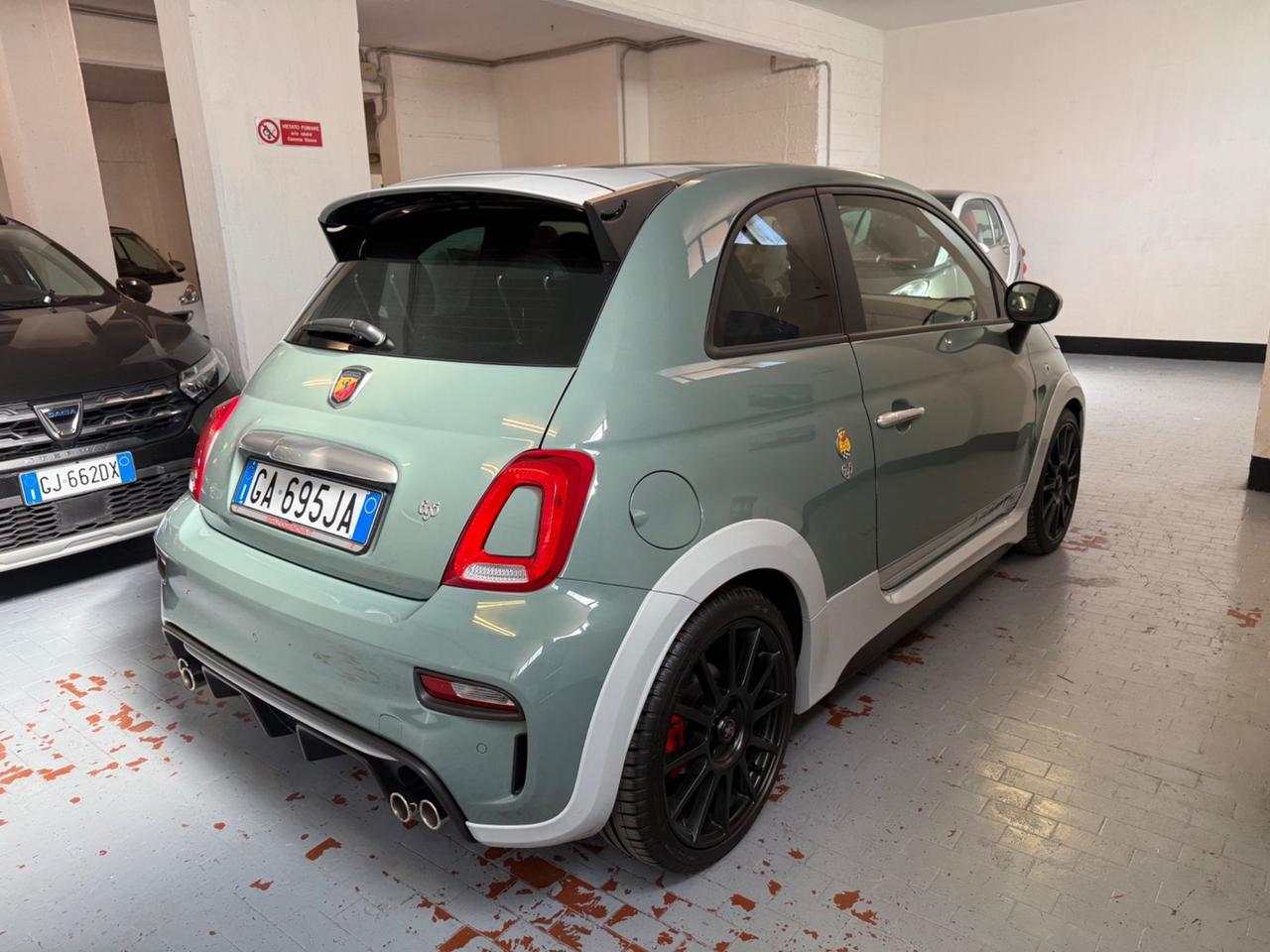 Abarth 695 1.4 Turbo T-Jet 180 CV 70°